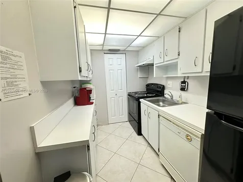 201 178th Drive Sunny Isles Beach FL 33160