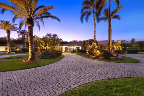 7751 Palmetto Court Pinecrest FL 33156