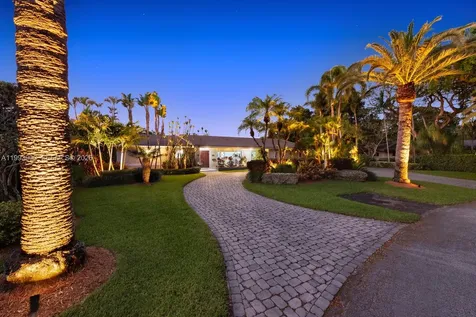 7751 Palmetto Court Pinecrest FL 33156