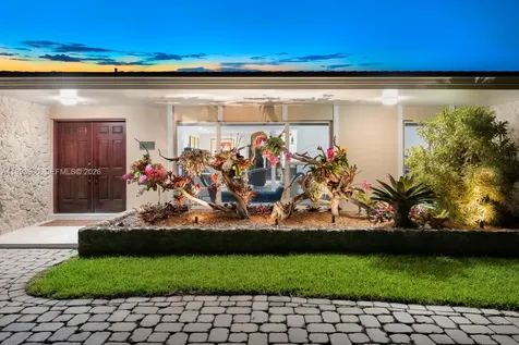 7751 Palmetto Court Pinecrest FL 33156