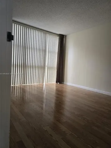 17021 N Bay Road Sunny Isles Beach FL 33160
