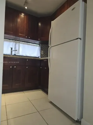 17021 N Bay Road Sunny Isles Beach FL 33160