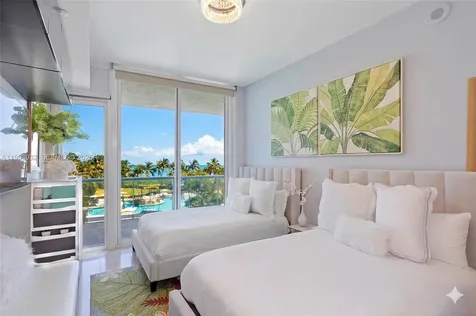 100 S Pointe Drive Miami Beach FL 33139
