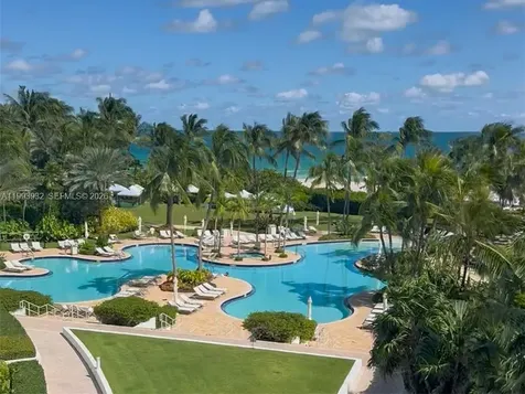 100 S Pointe Drive Miami Beach FL 33139