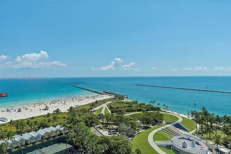 100 S Pointe Drive Miami Beach FL 33139
