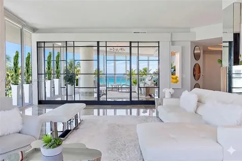 100 S Pointe Drive Miami Beach FL 33139