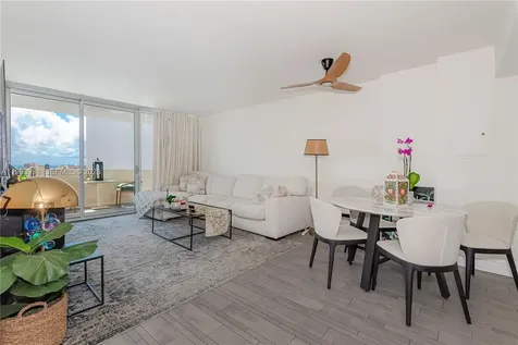 1100 West Avenue Miami Beach FL 33139
