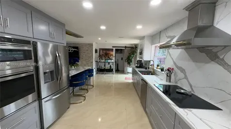 10550 SW 51st Street Cooper City FL 33328