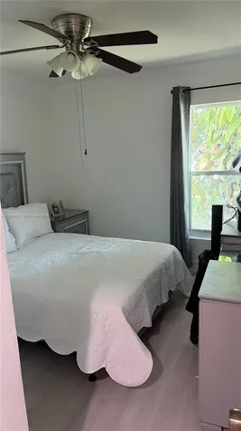 10550 SW 51st Street Cooper City FL 33328