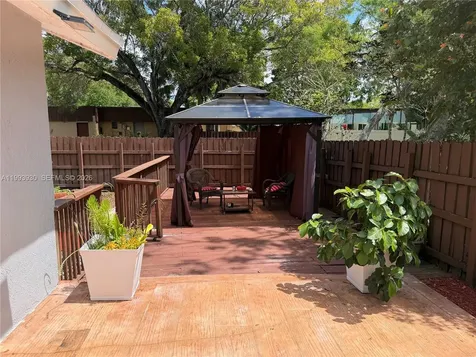 10550 SW 51st Street Cooper City FL 33328