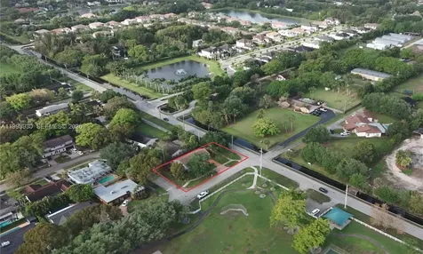 10550 SW 51st Street Cooper City FL 33328
