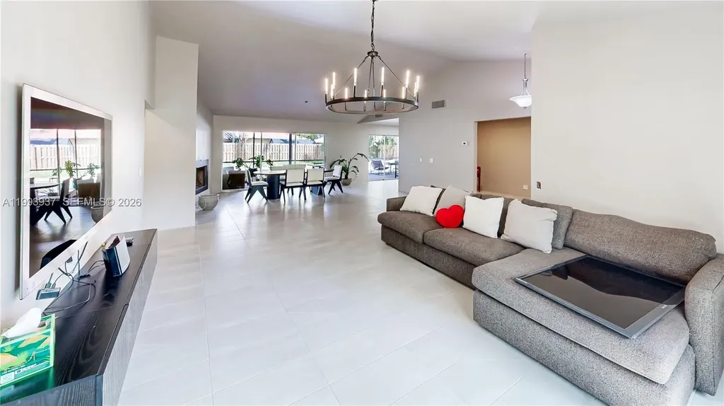 251 NW 92nd Avenue Coral Springs FL 33071