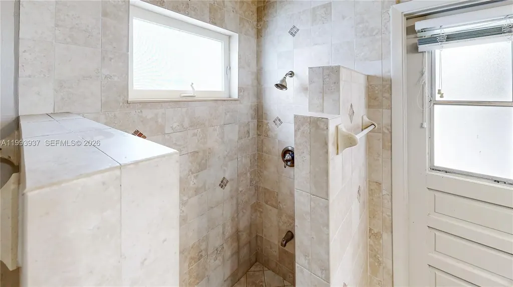 251 NW 92nd Avenue Coral Springs FL 33071