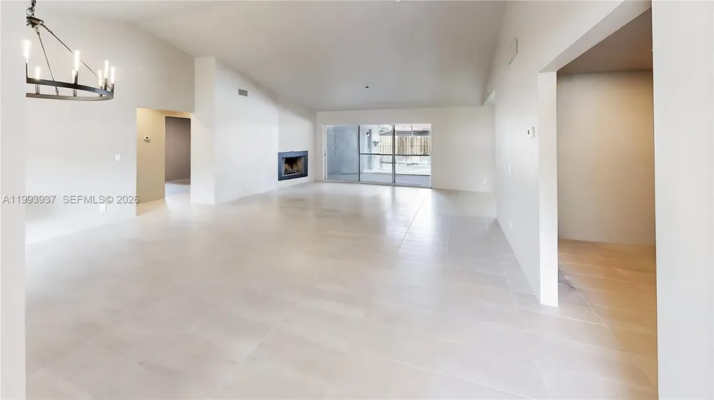 251 NW 92nd Avenue Coral Springs FL 33071