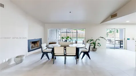 251 NW 92nd Avenue Coral Springs FL 33071