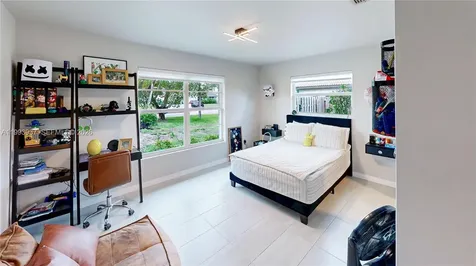 251 NW 92nd Avenue Coral Springs FL 33071
