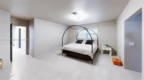 251 NW 92nd Avenue Coral Springs FL 33071