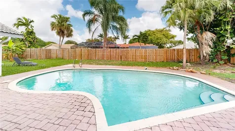 251 NW 92nd Avenue Coral Springs FL 33071