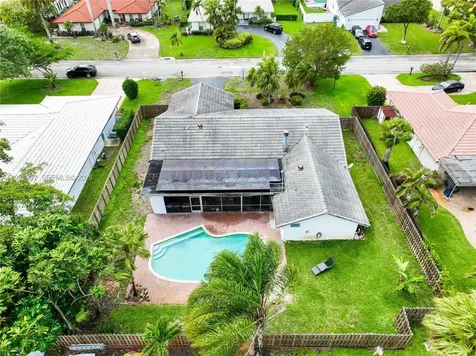251 NW 92nd Avenue Coral Springs FL 33071