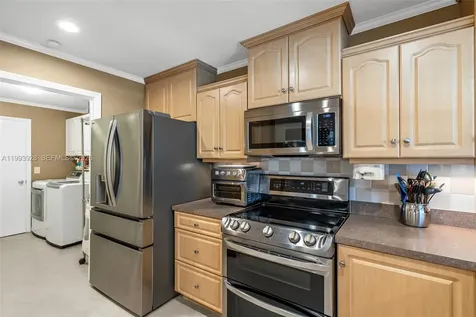 9715 SW 1st Court Coral Springs FL 33071
