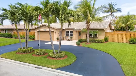 9715 SW 1st Court Coral Springs FL 33071