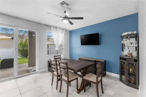 4813 NW 48th Terrace Tamarac FL 33319