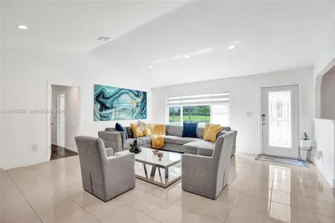 4836 NW 94th Avenue Sunrise FL 33351