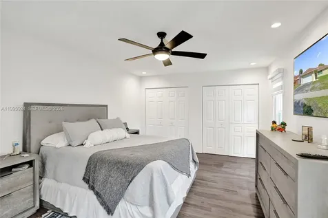 4836 NW 94th Avenue Sunrise FL 33351