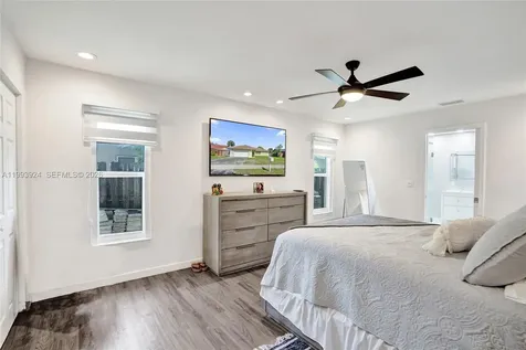 4836 NW 94th Avenue Sunrise FL 33351