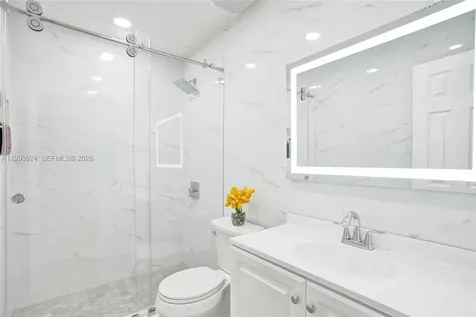 4836 NW 94th Avenue Sunrise FL 33351