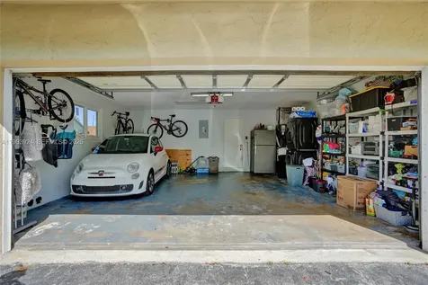 4836 NW 94th Avenue Sunrise FL 33351