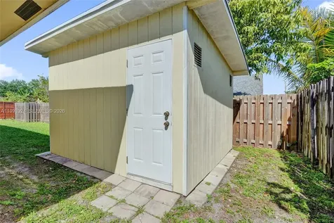 4836 NW 94th Avenue Sunrise FL 33351
