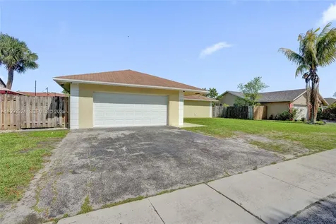 4836 NW 94th Avenue Sunrise FL 33351