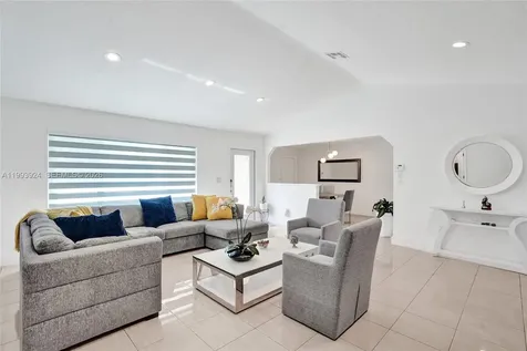 4836 NW 94th Avenue Sunrise FL 33351