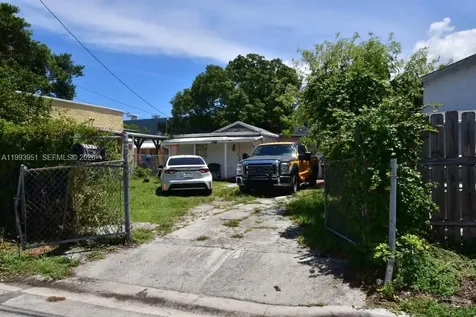 2410 NW 7th Court Miami FL 33127