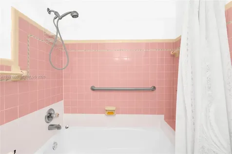 3011 NW 69th Terrace Miami FL 33147
