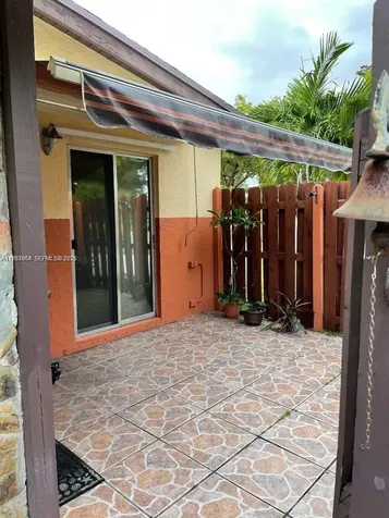 115 Briarwood Circle Hollywood FL 33024
