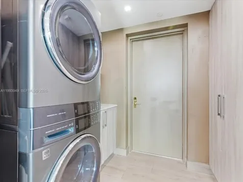 19955 NE 38th Court Aventura FL 33180