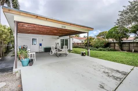 1510 Hayes Street Hollywood FL 33020
