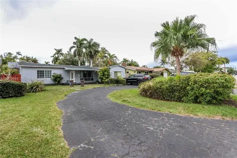 1510 Hayes Street Hollywood FL 33020