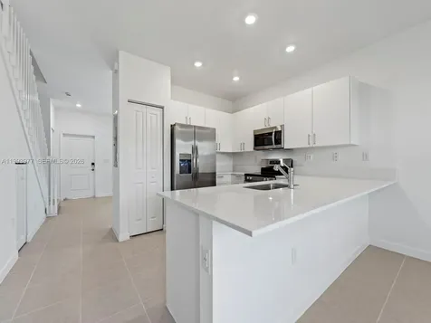 1533 SE 27th Road Homestead FL 33035