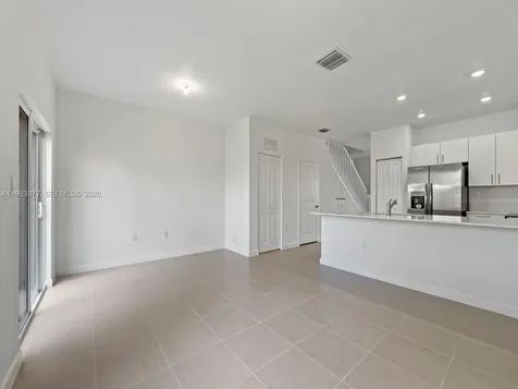 1533 SE 27th Road Homestead FL 33035