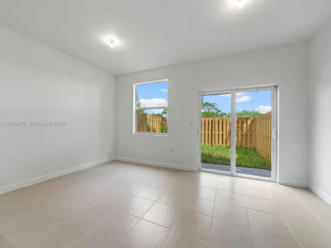 1533 SE 27th Road Homestead FL 33035