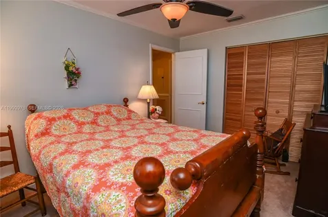 5201 SW 31st Avenue Dania Beach FL 33312