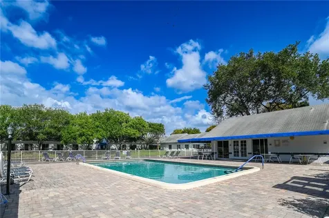 5201 SW 31st Avenue Dania Beach FL 33312
