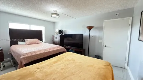 12500 SW 5th Court Pembroke Pines FL 33027