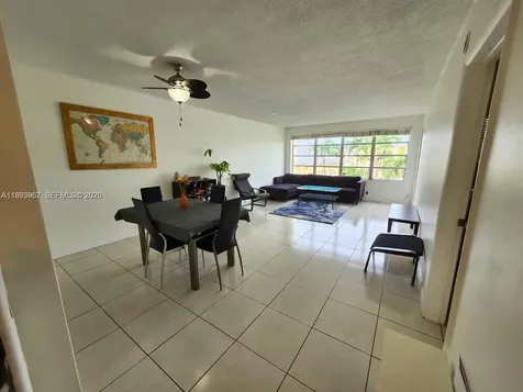 851 NE 14th Avenue Hallandale Beach FL 33009