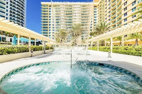 2501 S Ocean Drive Hollywood FL 33019