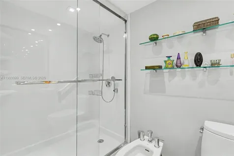 1541 Brickell Avenue Miami FL 33129