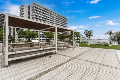 1541 Brickell Avenue Miami FL 33129